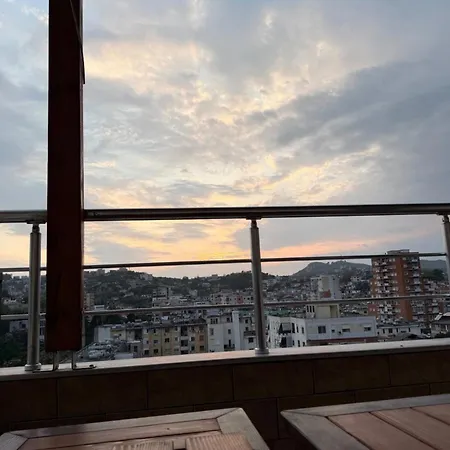 Modern Luxury Apartment-city Center-walk Anywhere דירה דורס